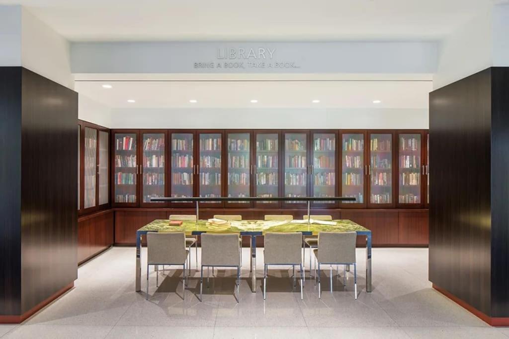 ארלינגטון Style And Convenience Apartment At Crystal City מראה חיצוני תמונה