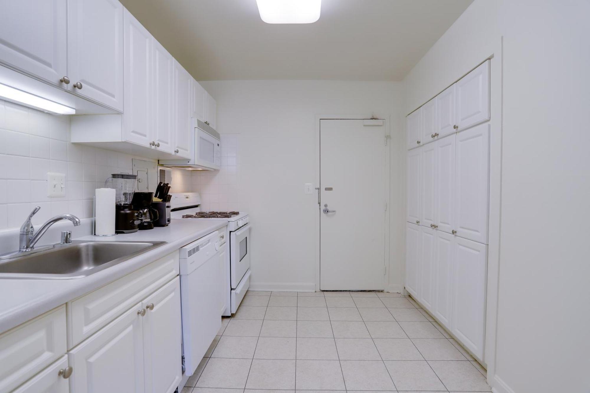 ארלינגטון Style And Convenience Apartment At Crystal City מראה חיצוני תמונה